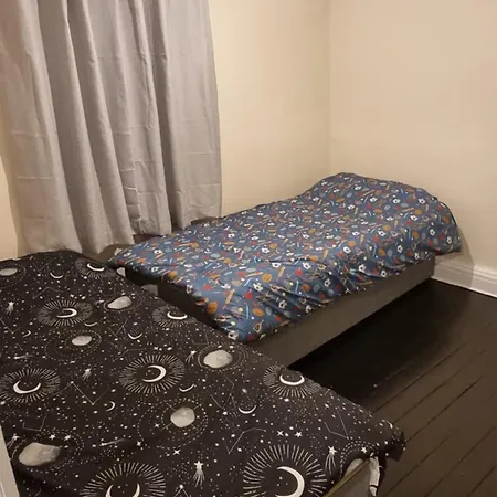 Entire 2 Bedroom House Apartment